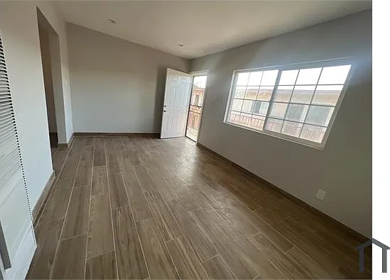 9518 Avalon Blvd #1 — Photo 13