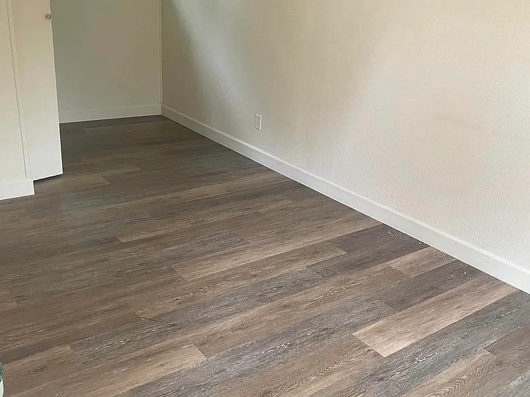 1019 SW Galley Ave #1-2 — Photo 4