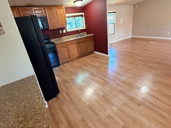 4th image of 3060 E Bridge St Lot 405