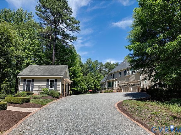 2nd image of 16261 Wild Cherry Ln