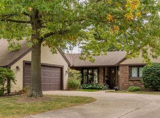 2713 W Sacramento Dr, Muncie, IN 47303