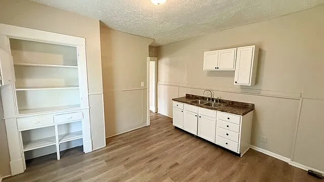 1346 N Dearborn St — Photo 7