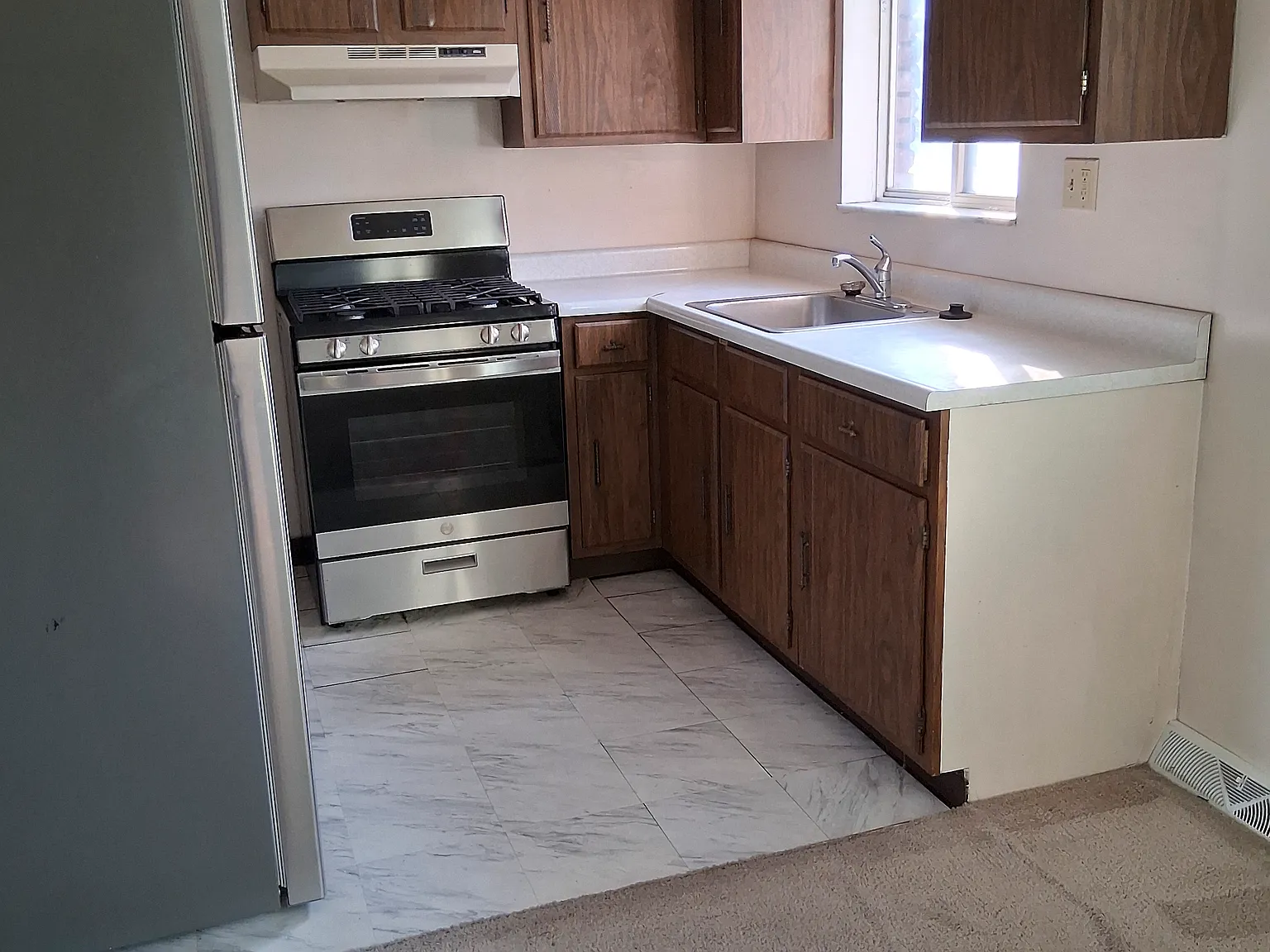 2 bed, $1,365 — Photo 3