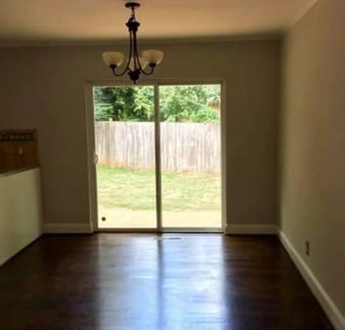 3 bed, 1241 sqft, $2,750 — Photo 4