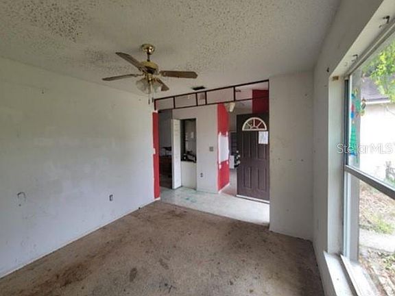 5th image of 713 TOULON DRIVE