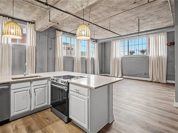 321 W 7th St APT 103, Kansas City, MO 64105