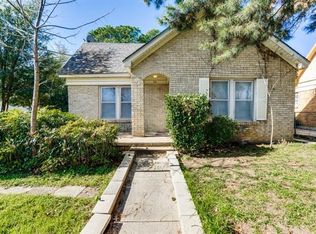 301 Emma St, Fort Worth, TX 76111