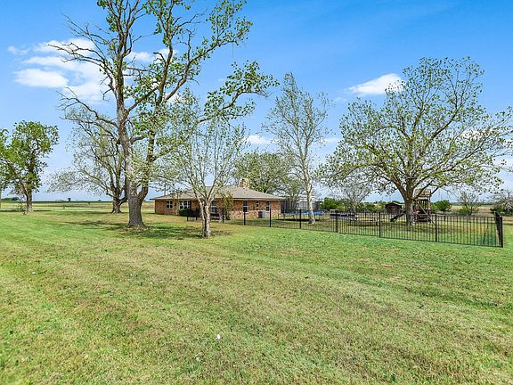 5th image of 1601 County Line Rd #463