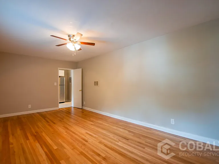 773 Greenwood Ave NE #10 — Photo 9