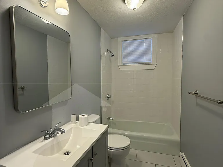 34 Plymouth St — Photo 6
