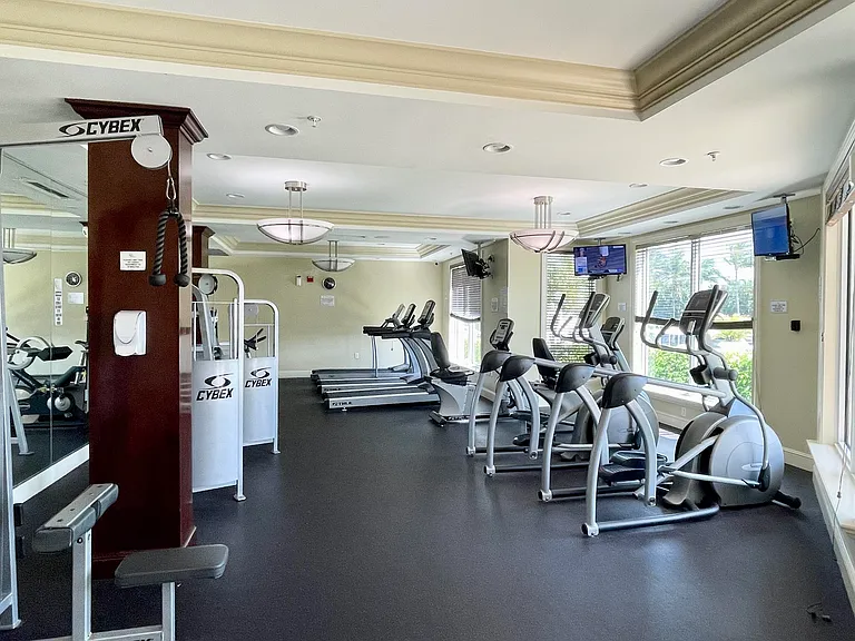 804 E Windward Way #Penthouse 15 — Photo 36