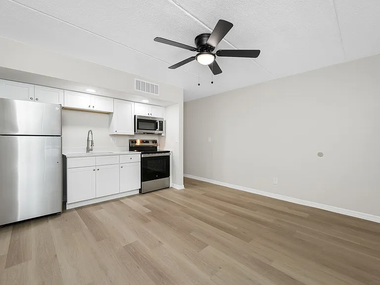 8012 Blind Pass Rd — Photo 3
