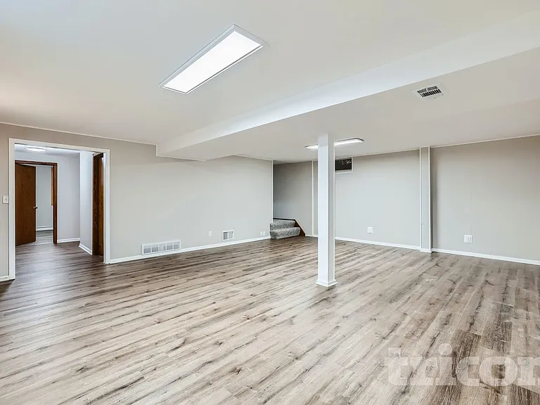 2505 Kennelly Ct — Photo 14