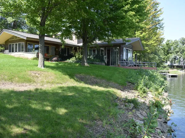 1247 Sunset Dr, Loda, IL 60948