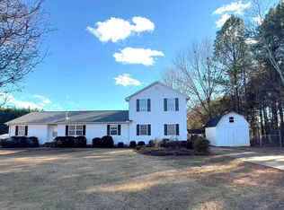 2200 Riveroak Rd, Chesnee, SC 29323