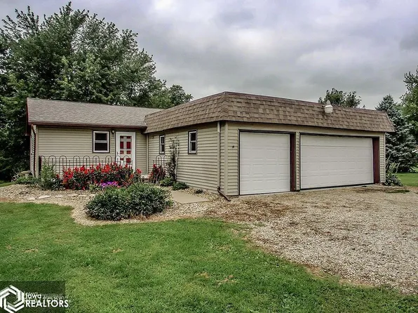 1955 Vine Ave, Marshalltown, IA 50158