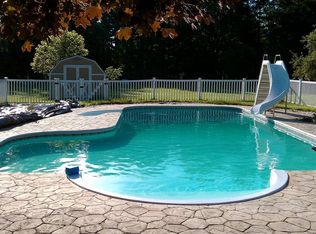 5695 Myers Rd, Akron, OH 44319