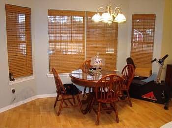 3rd image of 3379 Holt Cir