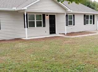 11 Hidden Valley Ct, Phenix City, AL 36869