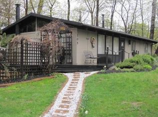 105 Beverly Dr, Rochester, NY 14625