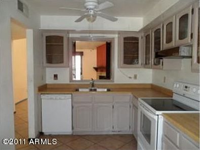 4th image of 5126 E Edgemont Ave