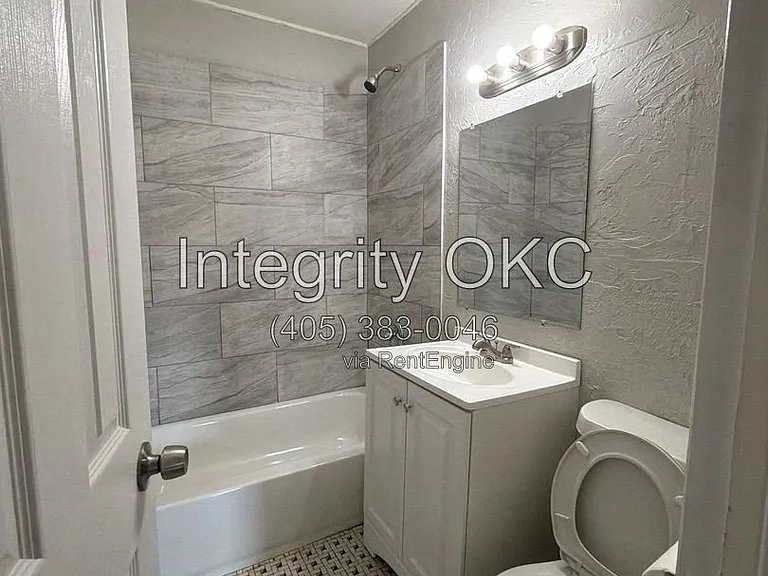 409 N Key Blvd — Photo 31