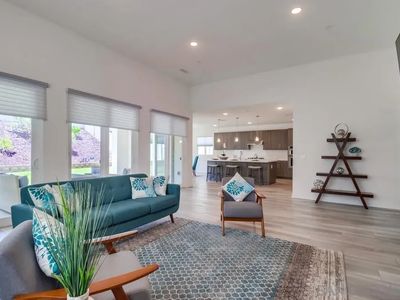 9056 Trailridge Ave, Santee, CA, 92071