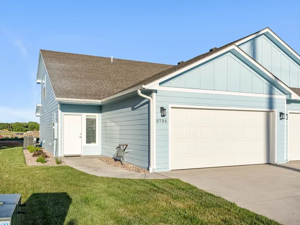 2735 Tim Rogers Ln, Salina, KS 67401