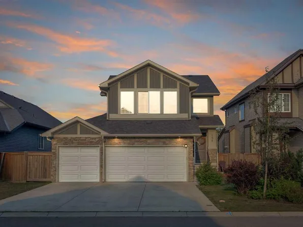156 W Rainbow Fls, Chestermere, AB T1X 0S7