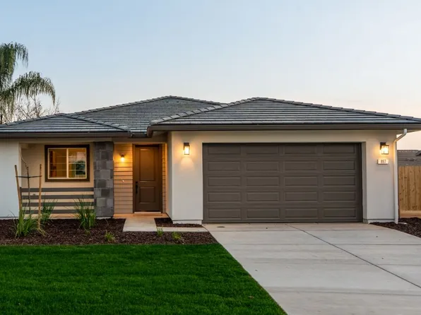 897 E Ahronian Ave, Fowler, CA 93625