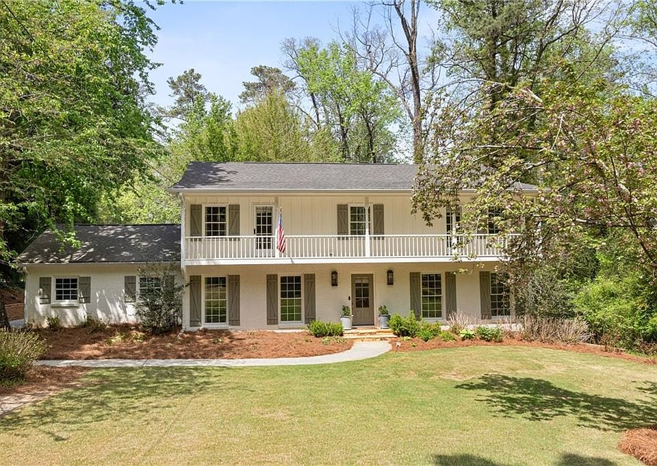 1st image of 305 River Valley Rd