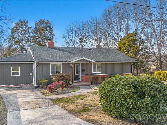 2nd image of 423 S Rhyne St