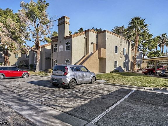 4th image of 3145 E Flamingo Rd APT 2026