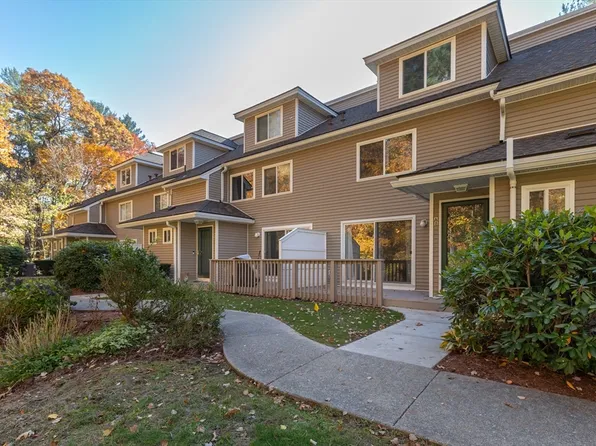 175 Littleton Rd Unit A-8, Chelmsford, MA 01824
