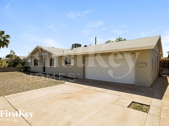 2nd image of 2231 E Claire Dr