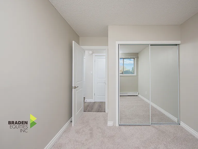 1602 Sherwood Dr — Photo 14