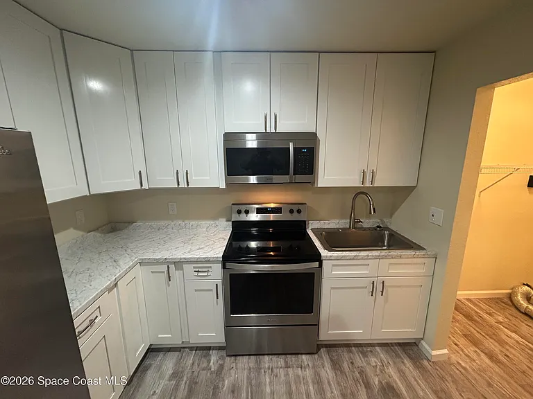 101 Lagrange Ave #101 — Photo 9