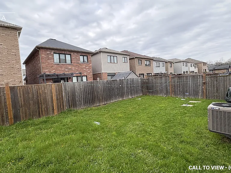 7718 Buckeye Cres — Photo 29
