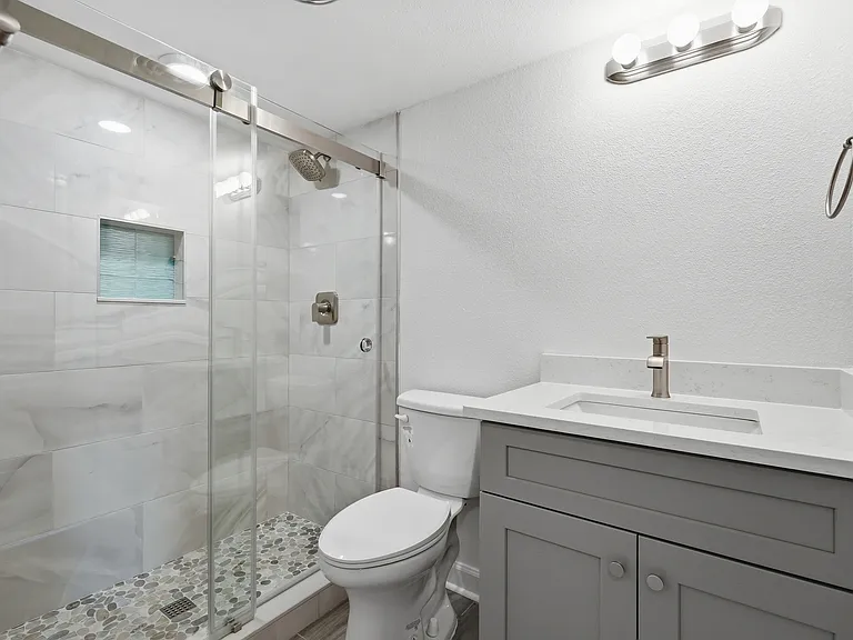 548 Plaza Seville Ct #89 — Photo 23