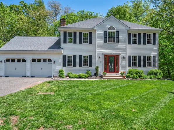 4 Copper Knoll Lane, Cromwell, CT 06416