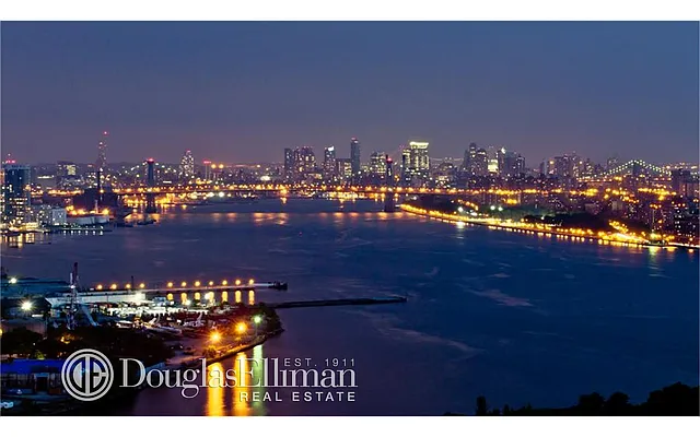 Rented by Douglas Elliman | media 33