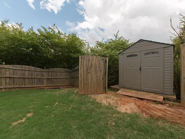 2365 Mindy Ln — Photo 23