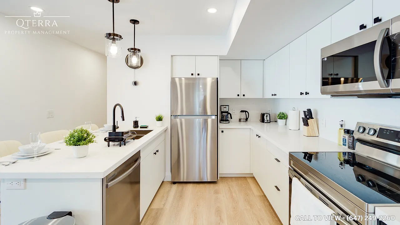 3 bed, 1.5 bath, 1200 sqft, $2,299 — Photo 3