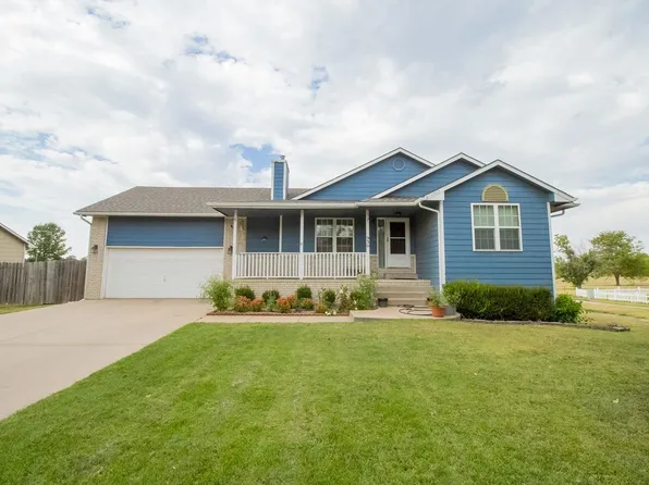 930 Park Glen St, Clearwater, KS 67026