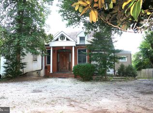 1943 S Arlington Ridge Rd, Arlington, VA 22202