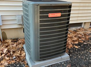 14 Herman Thau Rd, Annandale, NJ 08801