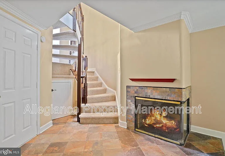 3915 Green Look Ct — Photo 38