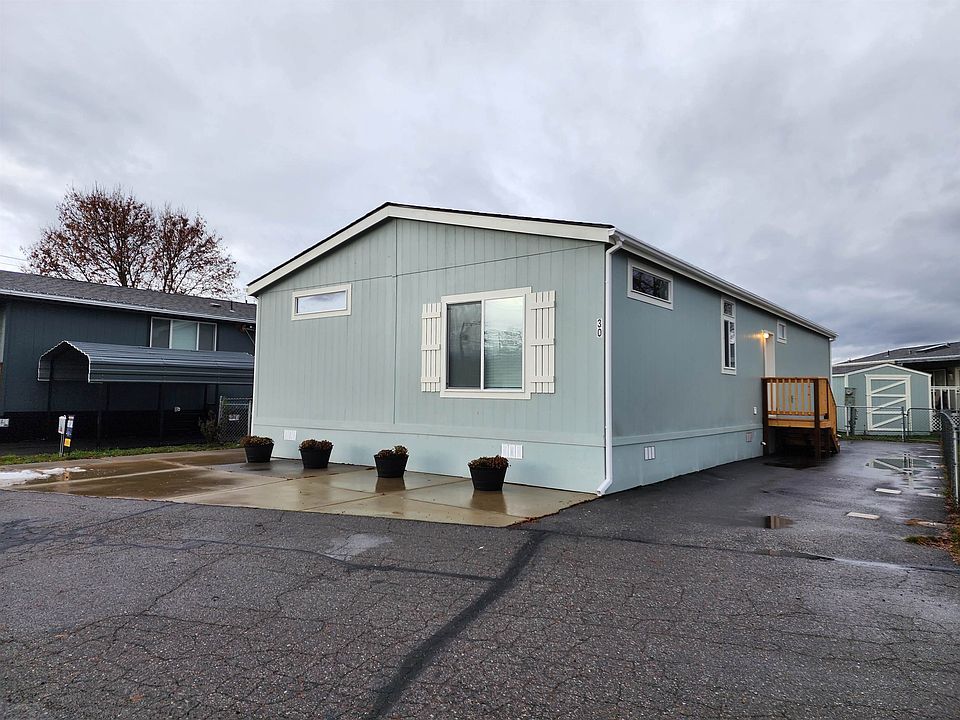 1st image of 21725 E Wellesley Ave Trailer 30