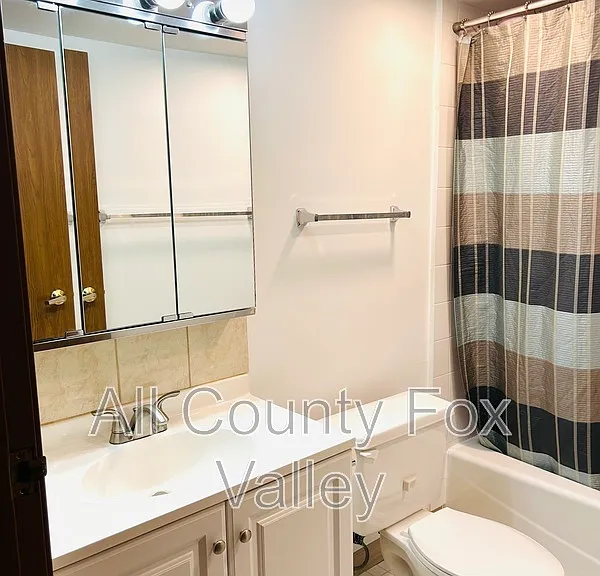 1522 N River West Ct #1A — Photo 6