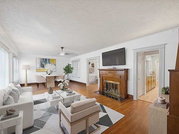 3rd image of 111-20 199th St